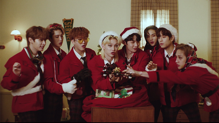 Lagu K-Pop bertema Natal atau Christmas