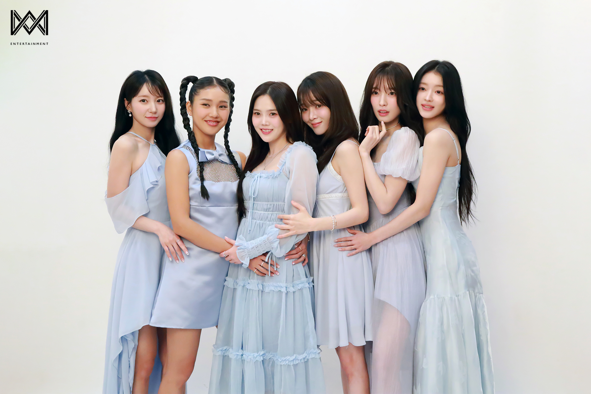 Oh My Girl WM Entertainment - YooA dan Arin